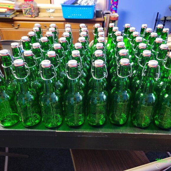 Grolsch Green Flip Top Beer Bottles Set of 4 - Picture 2 of 2